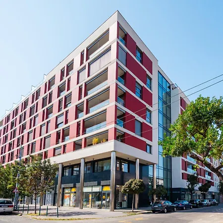 Stylish Modern With Balcony Ucl Final Weekend Budapest